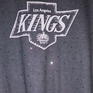 Los Angeles KINGS HOCKEY XL Rhinestone Sweatshirt ALL over rhinestones WOW!